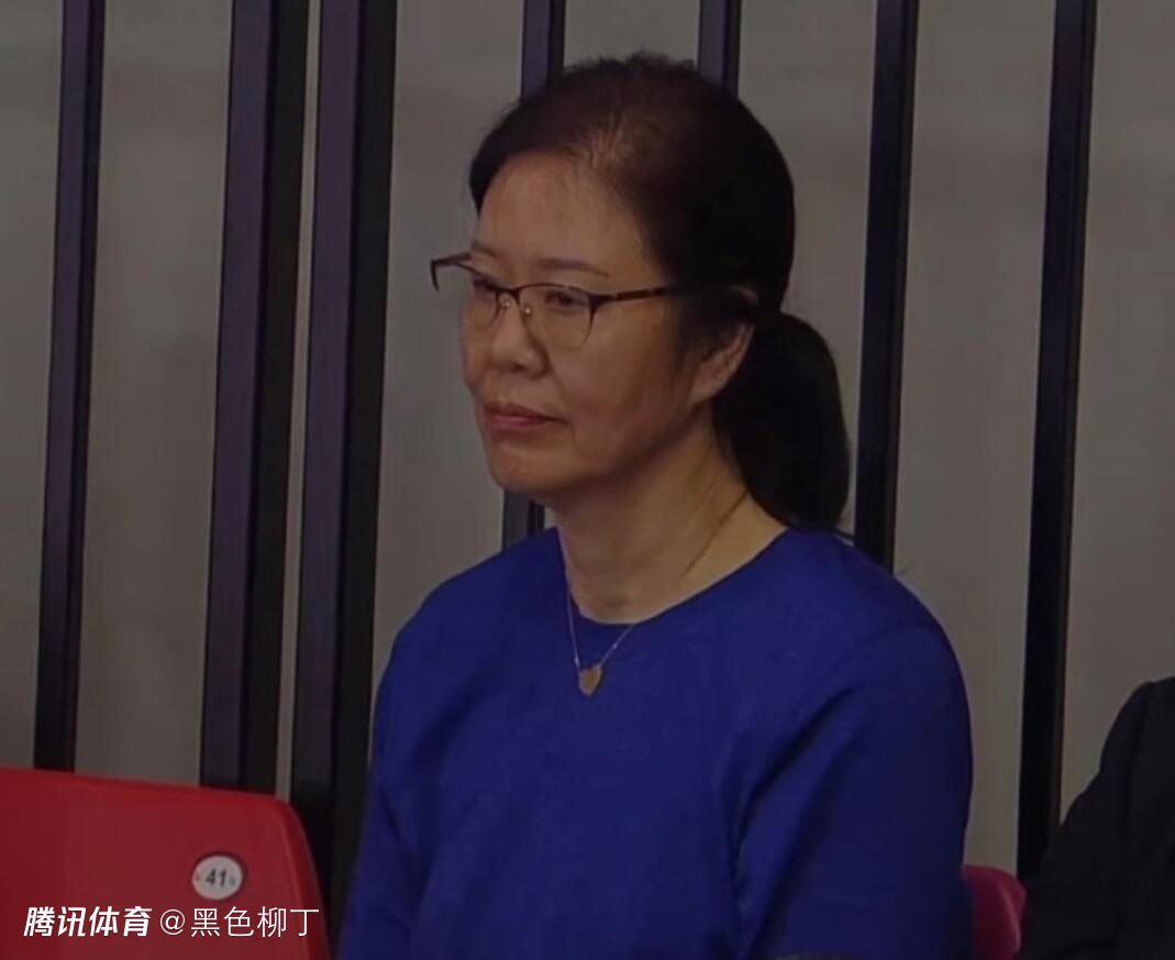 成瘾性窥视症